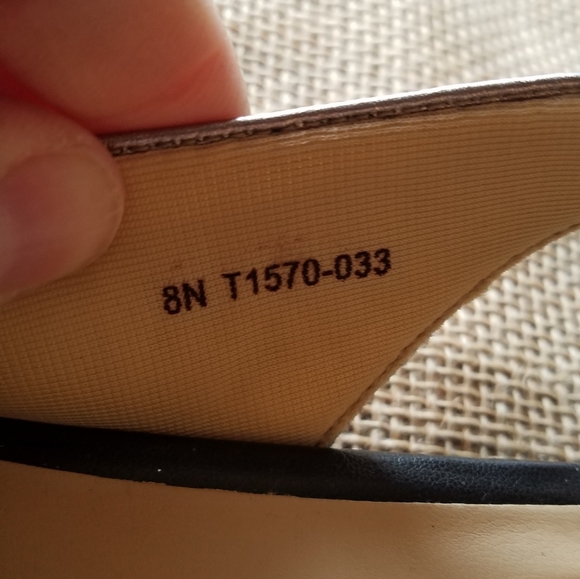 Trotters bronze/black shoes, new, sz 8N - Picture 4 of 7